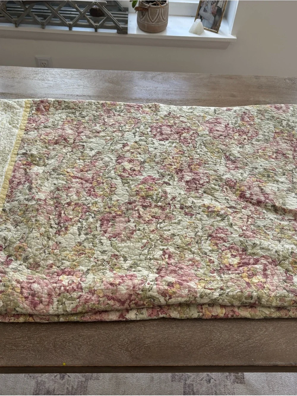Jessica Simpson Floral Quilt in Full Size
